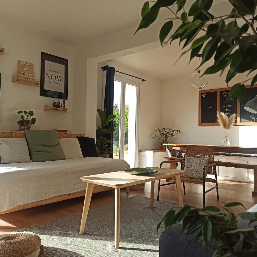 La Taniere Aux Loups Villa Montevrain Ngoại thất bức ảnh
