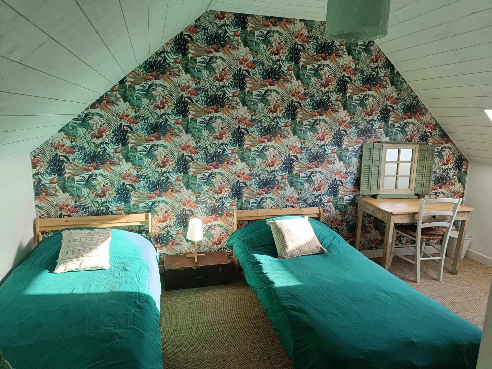 La Taniere Aux Loups Villa Montevrain Ngoại thất bức ảnh